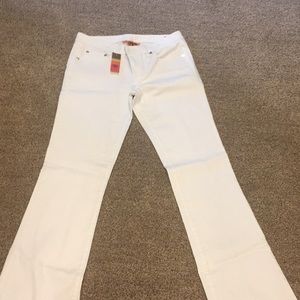 NWT Tory Burch classic fit white Jean 28